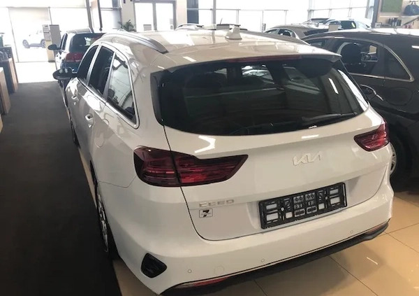 Kia Ceed cena 114800 przebieg: 9, rok produkcji 2024 z Miejska Górka małe 37